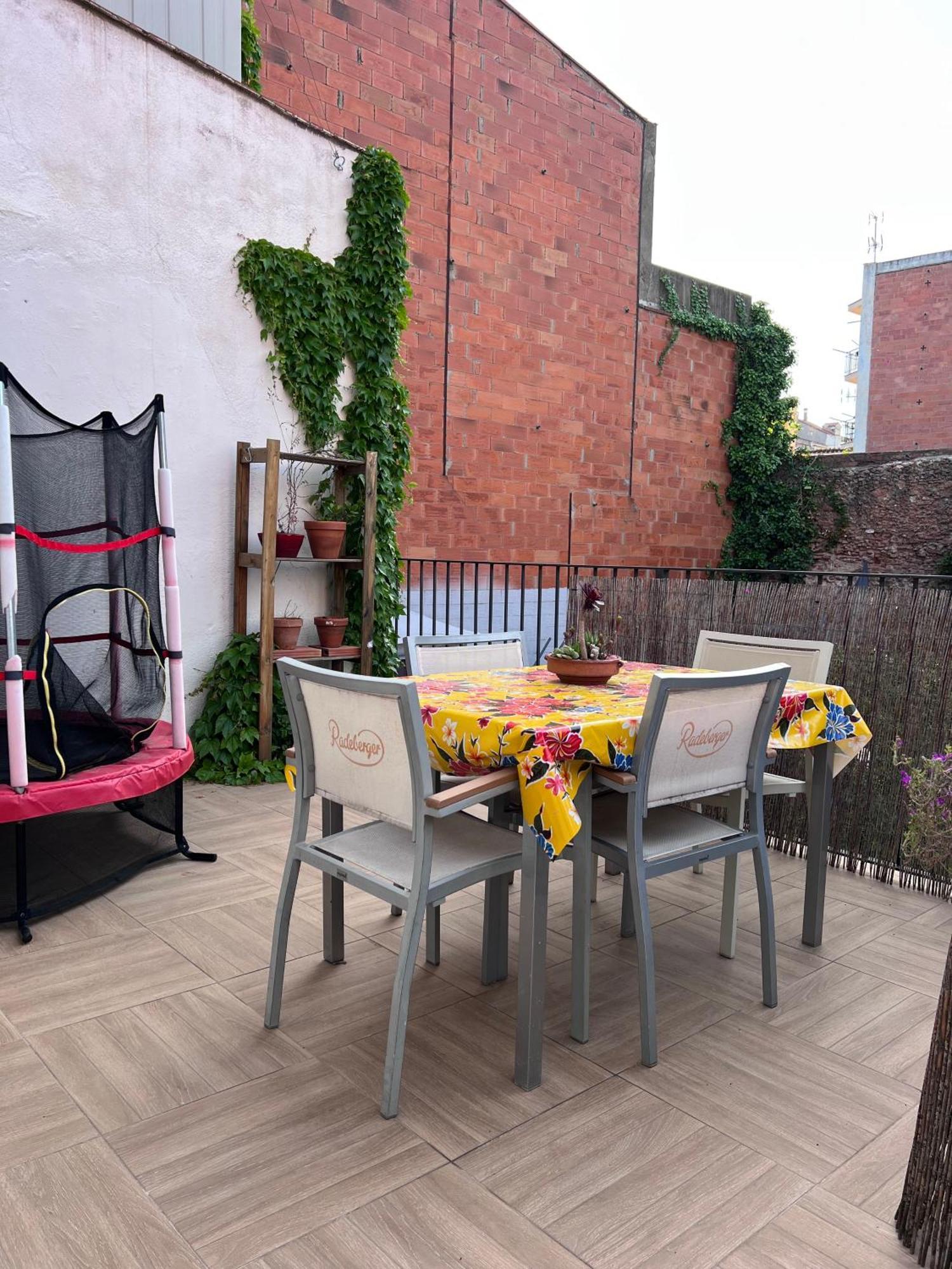 Alojamiento Con Encanto En Planta Superior Ideal Para Trabajo Y Escapadas Familiares En Montserrat Esparraguera Экстерьер фото