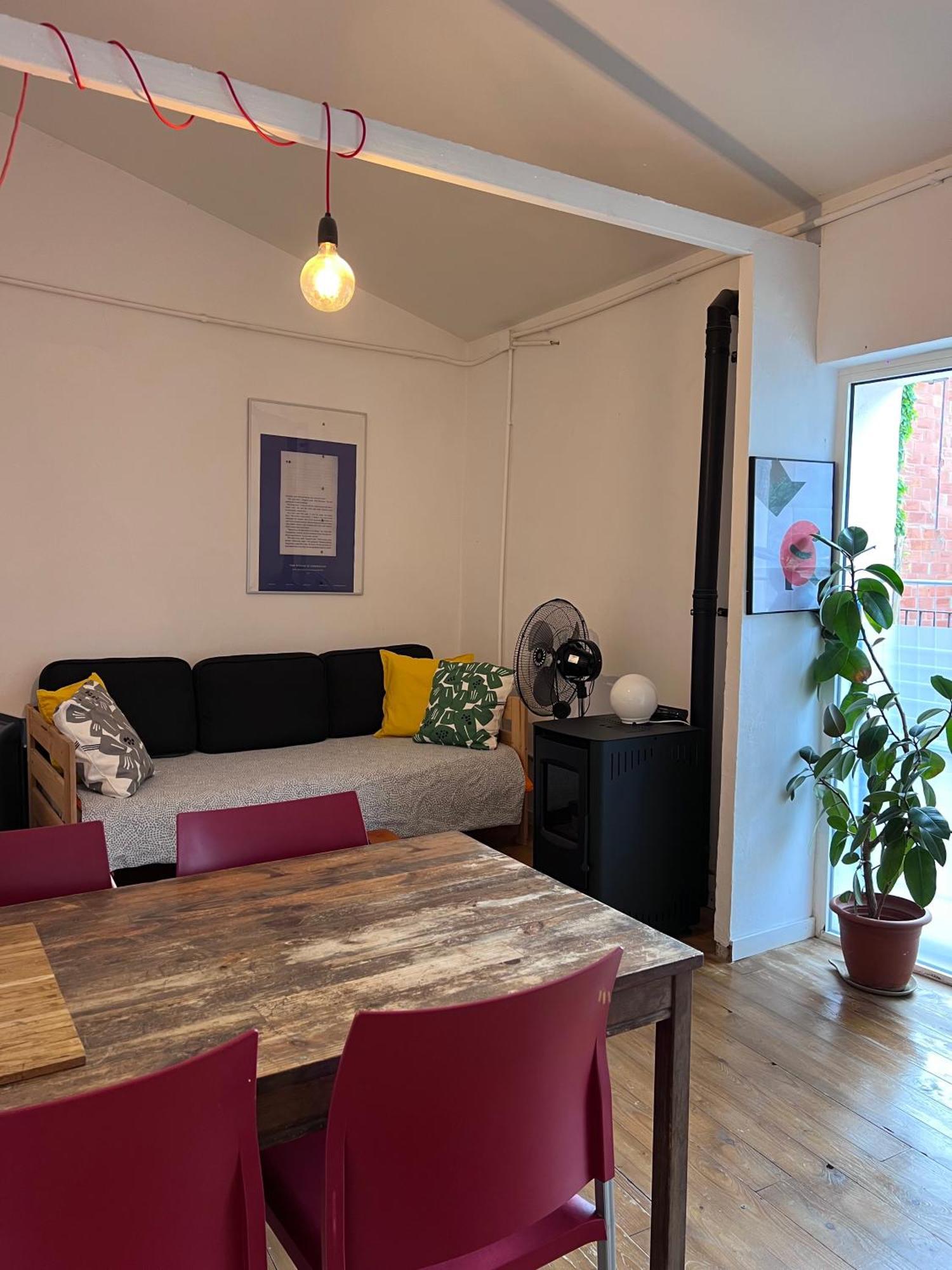 Alojamiento Con Encanto En Planta Superior Ideal Para Trabajo Y Escapadas Familiares En Montserrat Esparraguera Экстерьер фото